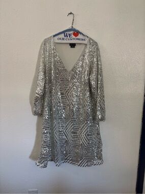 City Chic Silver Sequin Geometric V-Neck Mini Dress